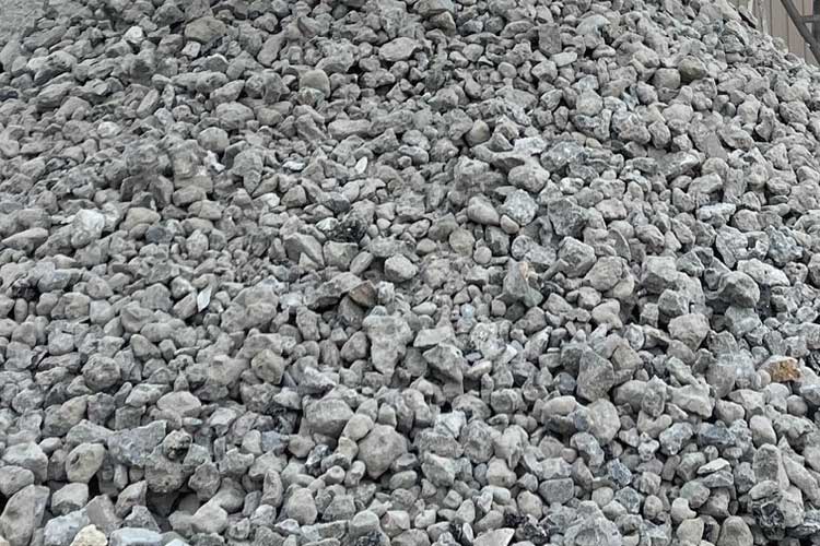 リサイクル設備処理 RC-40 再生骨材 松浦商事株式会社 福島県会津若松市 産業廃棄物処理業 / 下水道維持管理 / 産業・一般廃棄物収集運搬