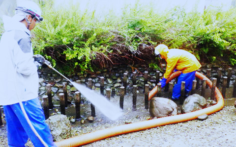 松浦商事株式会社 福島県会津若松市 下水道維持管理 / 産業・一般廃棄物収集運搬